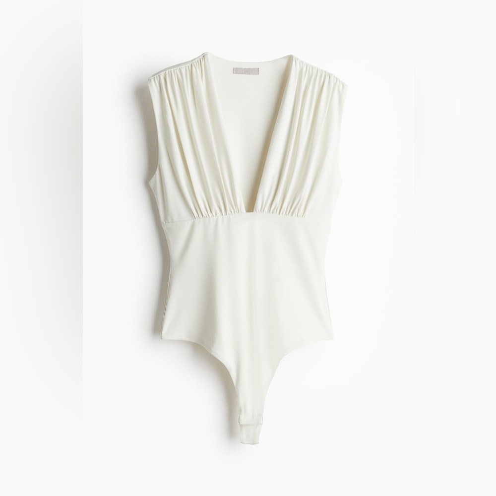 H&M plunge vneck bodysuit thong ruched plus curve stretchy top ivory